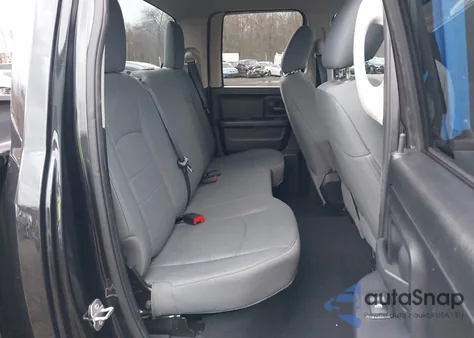 2016 Ram 1500 Express z USA, uszkodzony, nr VIN 1C6RR7FT5GS141580